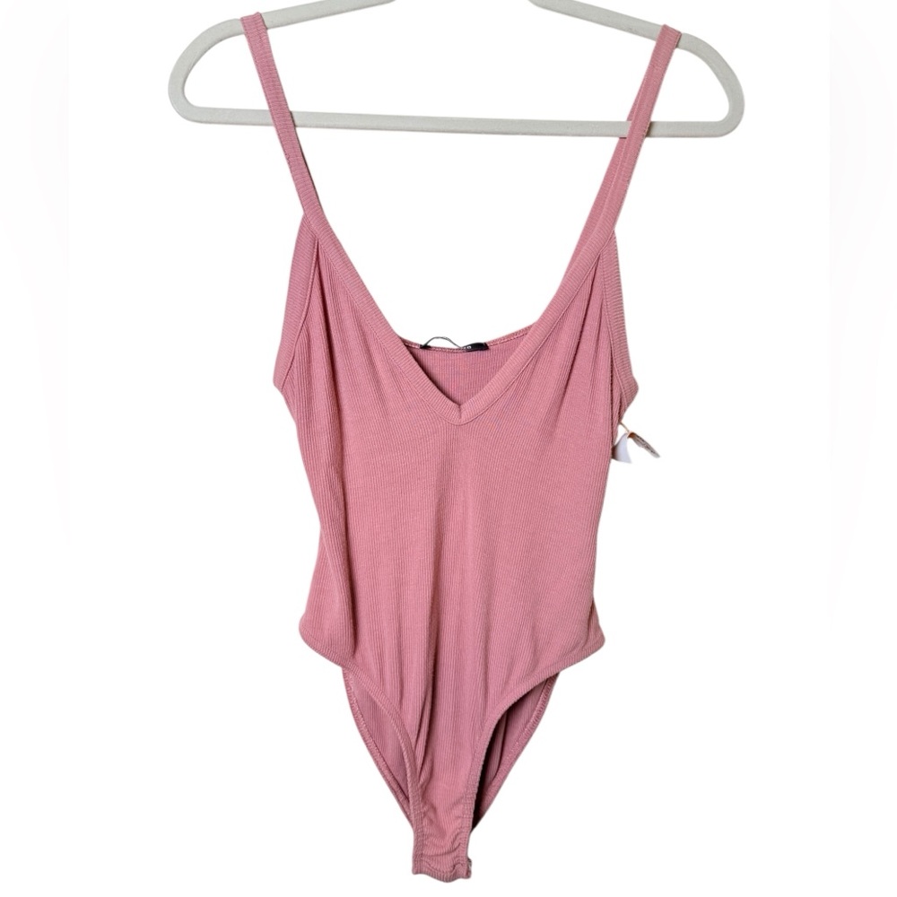 Missguided Pink Ribbed V-Neck Spaghetti Strap Bodysuit Size 10